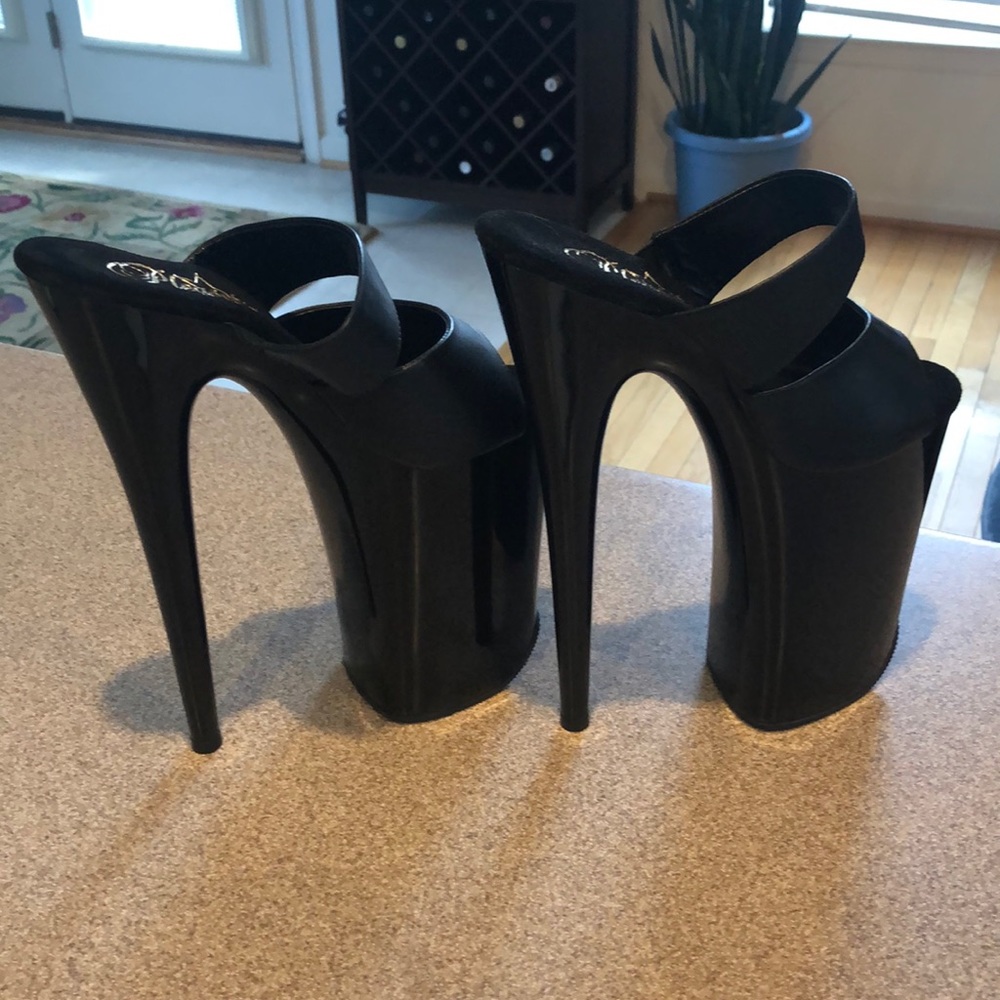 Pleaser Infinity platform stripper heels